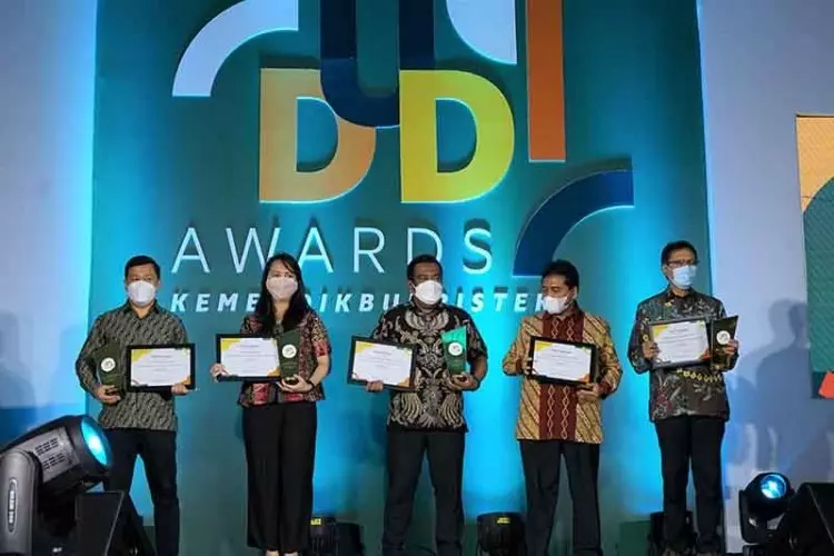Penghargaan DUDI Awards 2021